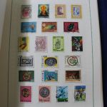Briefmarken-Posten Ausland in 5 Alben