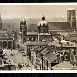 München, Blick v. d. Ludwigskirche auf Stadt und Gebirge