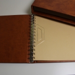 SAFE, hellbrauner Yokama Ringbinder mit Kassette