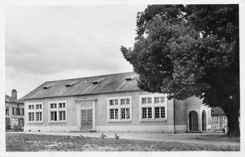 Frankreich Bouilly (Aube) Le Foyer Familial gl1956 198.163