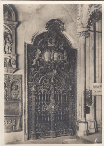 Wien, St.Stephanskirche, Portal ngl F9358