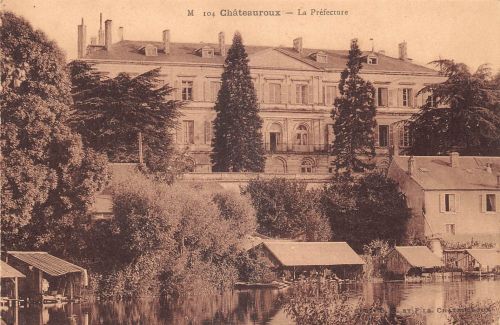 Frankreich 36 Chateauroux La Perfecture ngl 198.285