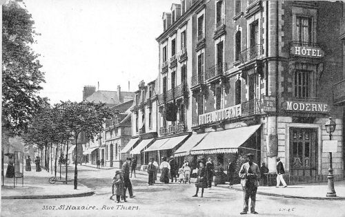 Frankreich 44 Saint-Nazaire Rue Thiers ngl 198.317