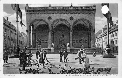 München Feldherrenhalle Taubenfütterung gl1938 199.238
