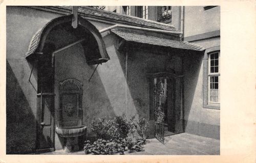 Frankfurt (Main) Goethehaus Höfchen mit Brunnen ngl 199.787