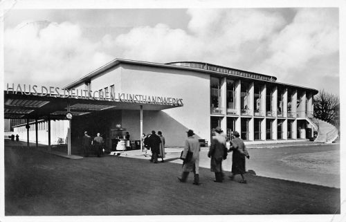 Frankfurt (Main) Messehaus des Deutschen Kunsthandwerks gl1953 300.133