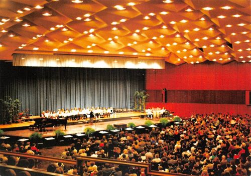 Oberhausen Luise-Albertz-Halle ngl 300.423