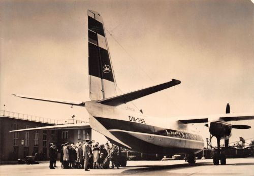 Luftfahrt Flugzeug Turboprop AN-24 Interflug gl 300.593