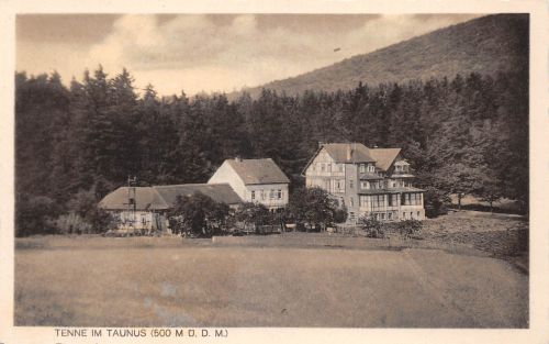 Tenne im Taunus Panorama ngl 300.713