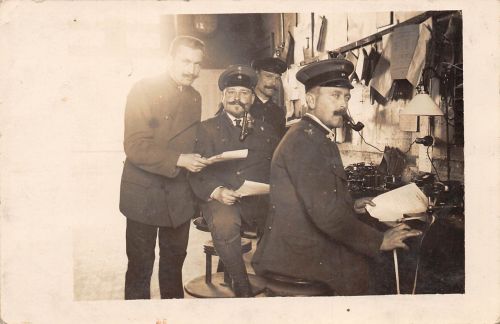 Motiv Militär Soldatenportrait Fotokarte feldpgl1915 301.205