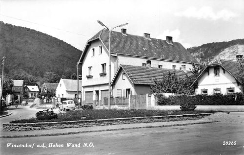 Österreich Winzendorf an der Hohen Wand Teilansicht ngl 301.235