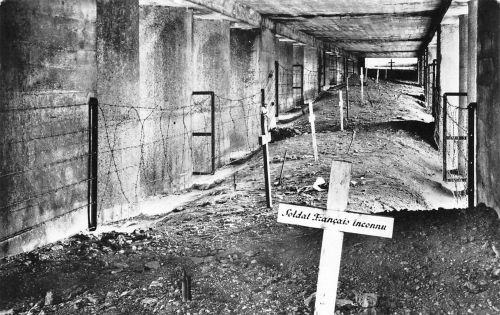 Militär Verdun Soldatengräber gl1976 302.328