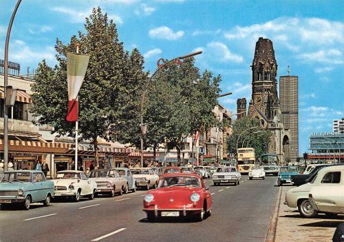 Berlin Kurfürstendamm ngl 302.491