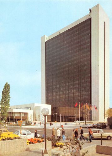 Berlin Internationales Handelszentrum ngl 302.493