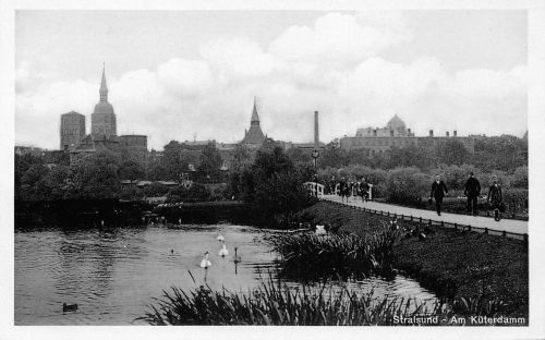 Stralsund Am Küsterdamm ngl 302.680