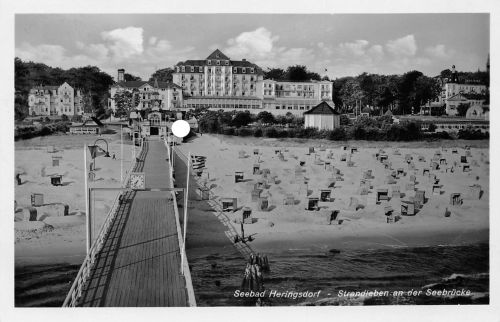 Heringsdorf Strandleben an der Seebrücke bahnpgl 302.690