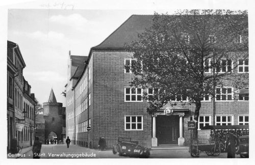 Cottbus Städt. Verwaltungsgebäude ngl 303.192
