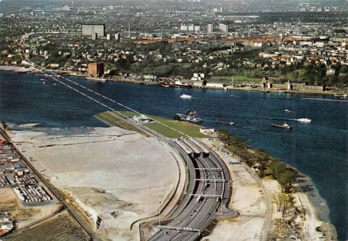 Hamburg Neuer Elbtunnel gl1978 304.313