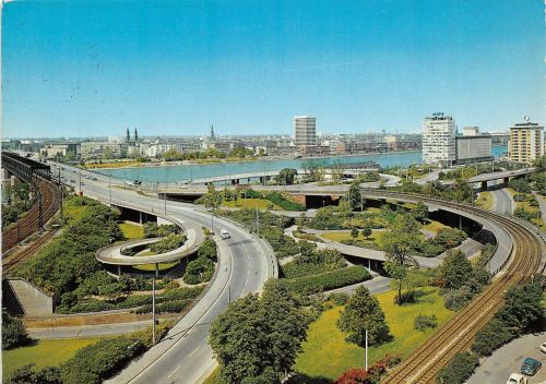 Mannheim Brückenauffahrt mit Blick auf Ludwigshafen gl1981 305.064