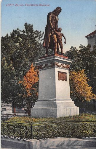 Schweiz Zürich Pestalozzi-Denkmal ngl 305.181