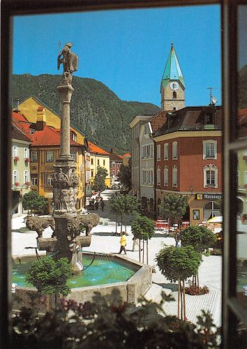 Bad Reichenhall Rathausplatz mit Wittelsbacherbrunnen ngl 305.689
