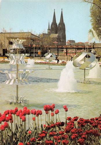 Köln a. Rh. Bundesgartenschau 1971 Wasserspiele am Tanzbrunnen ngl 305.697