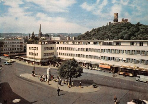 Bonn a.Rh. - Bad Godesburg Blick auf Theaterplatz und Godesburg gl1972 305.797