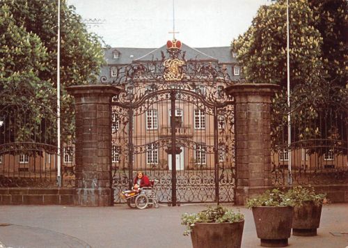 Neuwied a.Rh. ehem. Kurfürstliches Schloß gl 305.851