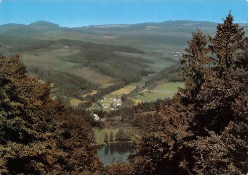 Daun (Eifel) Blick zum Gemündener Maar gl1982 305.921