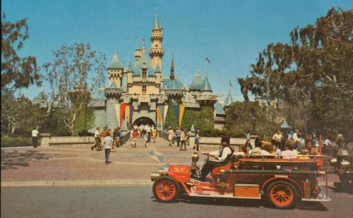 Disneyland Anaheim California: Sleeping Beauty Castle ngl 136.766
