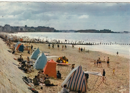 La Plage entre Saint-Malo et Paramé (Ille-et-Vilaine) ngl G4900