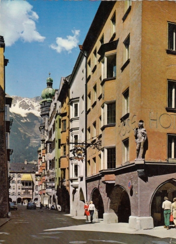 Innsbruck,Herzog-Friedrich-Straße, Hotel Goldene Rose glum 1960? G5033