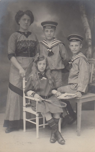 Familienbild ngl E1653
