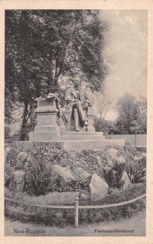 Neuruppin Fontane-Denkmal ngl 169.026