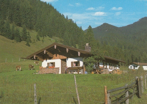 Almhütte auf der Röthelmoos-Alm im Chiemgau ngl E2979