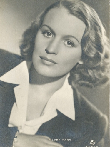 Porträt Lotte Koch ngl 115.439