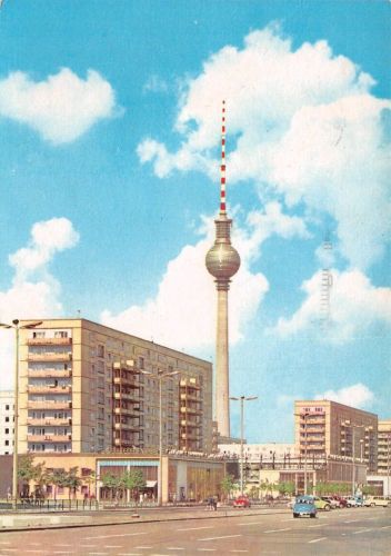 Berlin K.-M.-Allee Fernsehturm gl1970 171.966