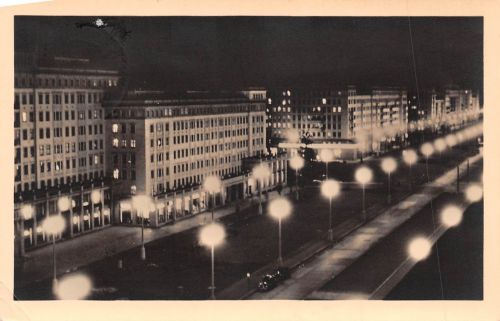 Berlin Allee bei Nacht gl1955 171.987