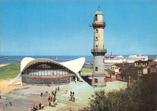 Rostock-Warnemünde Teepott und Leuchtturm gl1969 173.742