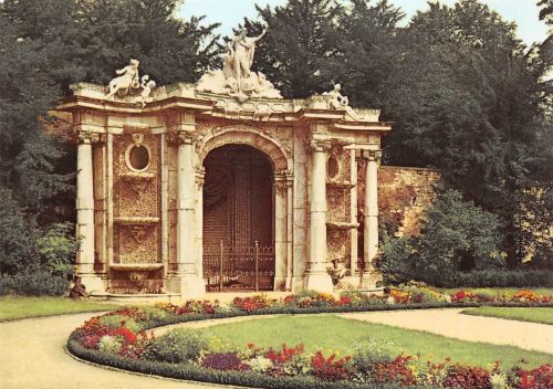 Potsdam Sanssouci Neptungrotte ngl 174.437