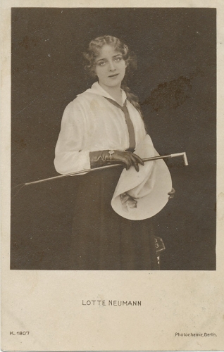 Porträt Lotte Neumann ngl 115.668