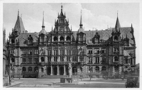 Wiesbaden Rathaus ngl 182.552