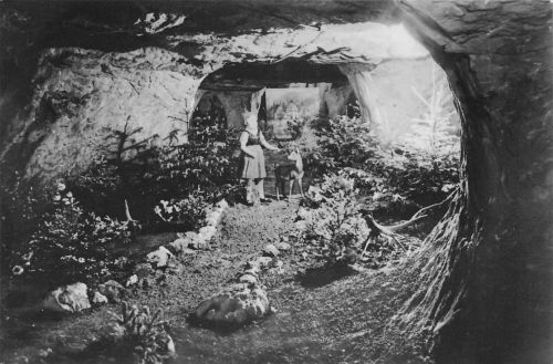 Walldorf (Werra) Sandsteinhöhle ngl 183.134