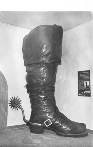 Leisnig Kreismuseum Riesenstiefel gl 187.578