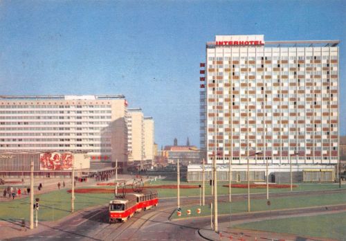 Dresden Prager Straße mit Interhotel Newa gl1973 189.390
