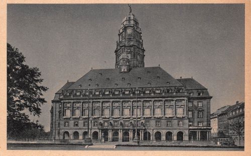 Dresden Rathaus ngl 189.625