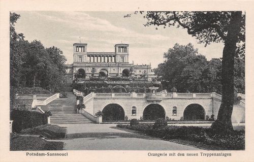Potsdam - Sanssouci Orangerie mit neuen Treppenanlagen ngl 190.216
