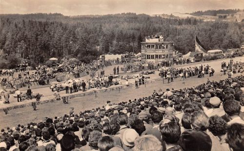 Hohestein-Ernstthal Sachsenringrennen Start und Ziel ngl 193.429