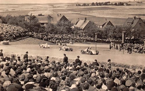 Hohestein-Ernstthal Sachsenringrennen Queckenbergkurve ngl 193.432