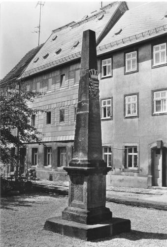 Rochlitz Distanzsäule ngl 193.457
